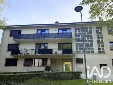 Appartement à Étiolles (91450)