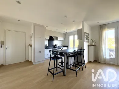 Appartement à Le Monastère (12000)