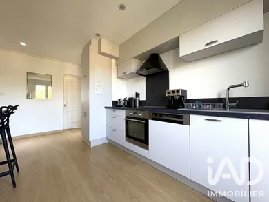 Appartement à Le Monastère (12000)