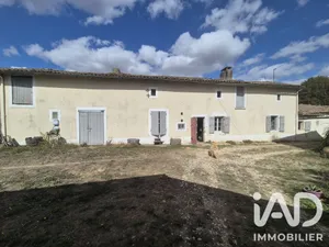Maison de campagne à Brux (86510)