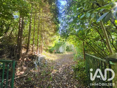 Terrain à Condat-sur-Vienne (87920)