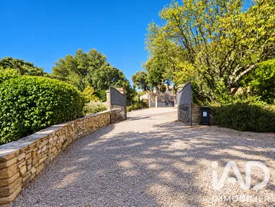 Maison d'architecte à Saint-Michel-d'Euzet (30200)