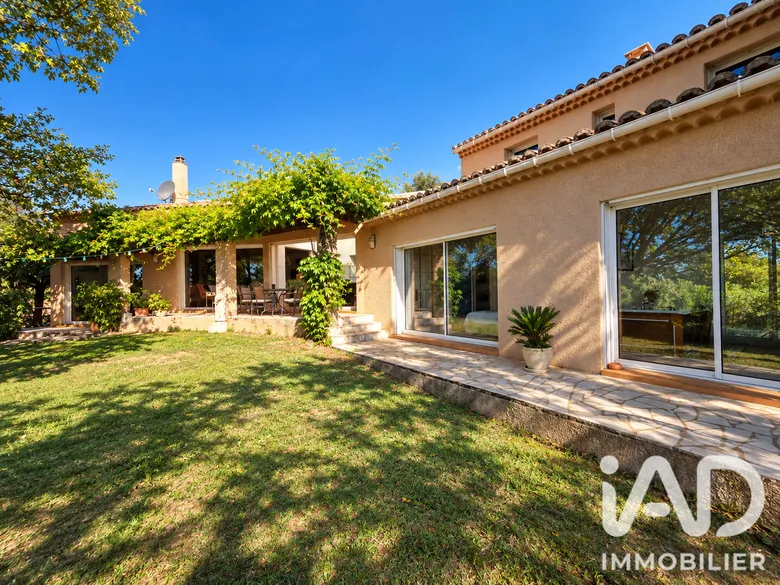 Maison 7 pièces 224 m² · à Saint-Michel-d'Euzet · 224 m² · 630 000 €