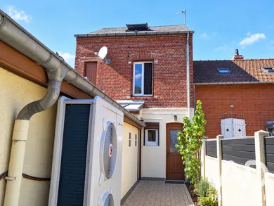 Townhouse in Le Plessier-sur-Saint-Just (60130)