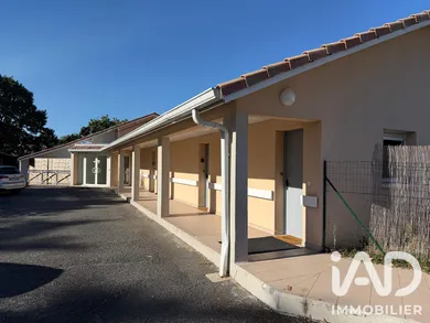 Apartment in Villenave-d'Ornon (33140)