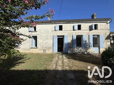 Maison de campagne à Val-de-Livenne (33860)