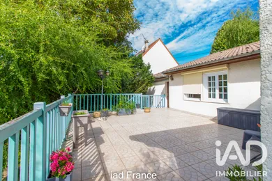 Maison de campagne à Juziers (78820)
