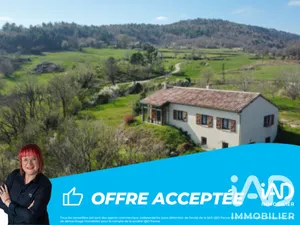 Maison de campagne à Saint-Victor (07410)