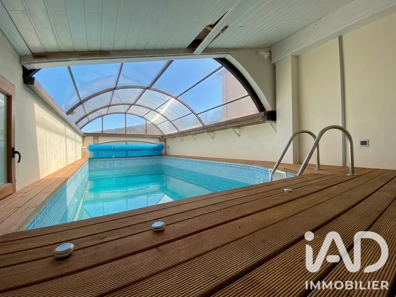 Maison 8 pièces 150 m² · à Saint-Michel-de-Fronsac · 150 m² · 409 000 €