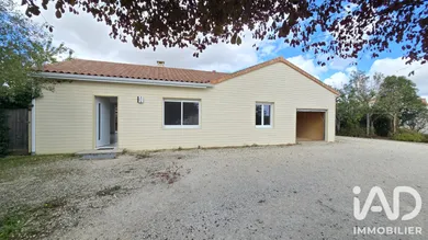 Detached house in Marçay (86370)