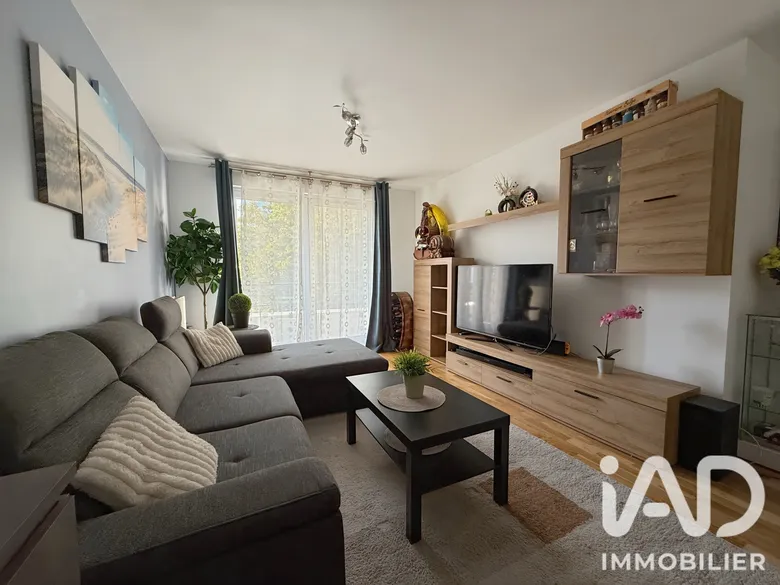 Appartement 4 pièces 70 m² · à Villeneuve-la-Garenne · 70,5 m² · 275 000 €