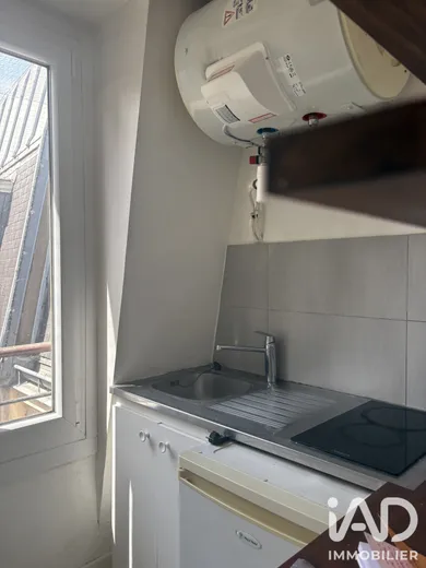 Apartment in Paris (75019)