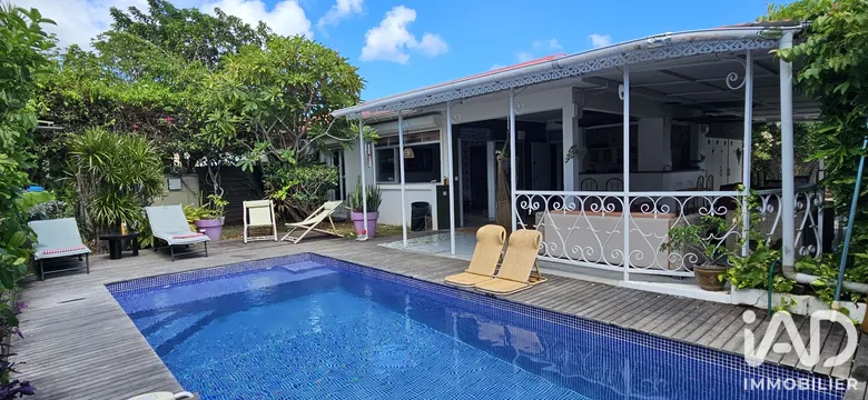 Maison 5 pièces 80 m² · à Saint-François · 80 m² · 540 000 €