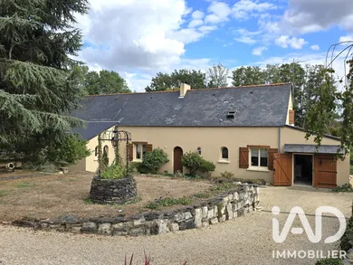 Maison à Longuenée-en-Anjou (49770)
