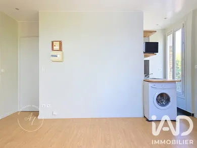 Apartment in Maisons-Alfort (94700)