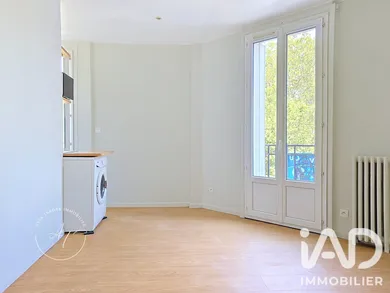 Apartment in Maisons-Alfort (94700)
