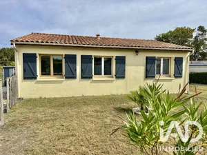 Maison traditionnelle à Hostens (33125)