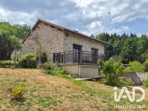 Maison de village à Bertignat (63480)