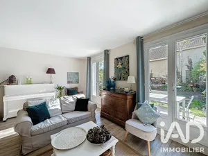 Detached house in Saint-Germain-en-Laye (78100)