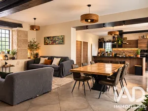 Townhouse in Le Pin (77181)