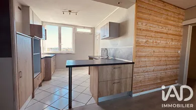 Appartement à Mourenx (64150)
