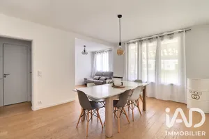 Appartement à La Penne-sur-Huveaune (13821)