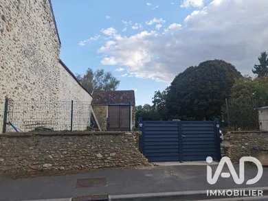 Terrain à bâtir à Soignolles-en-Brie (77111)