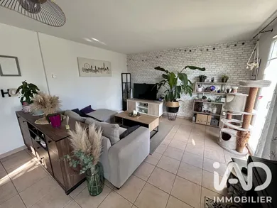 Maison traditionnelle à Notre-Dame-d'Oé (37390)