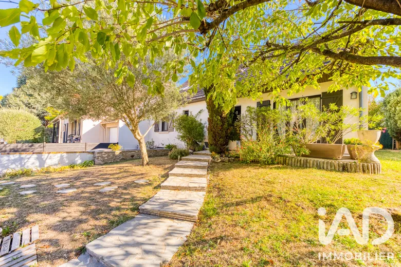 Maison 6 pièces 146 m² · à Noisy-le-Grand · 146 m² · 530 000 €