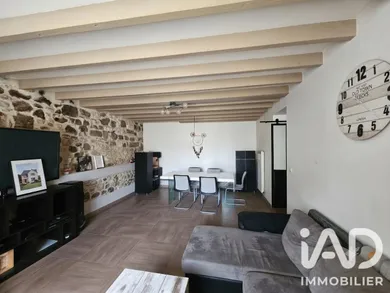 Maison de village à Chézy-en-Orxois (02810)