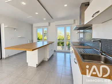 Apartment in La Chapelle-Saint-Mesmin (45380)