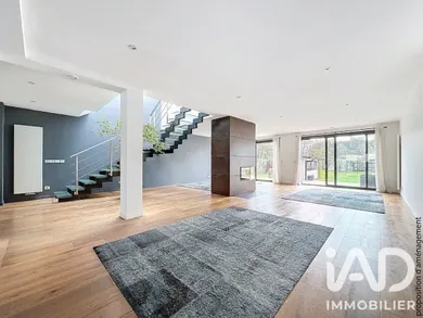 Maison à Nanterre (92000)