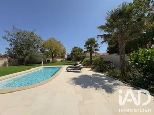 Maison de campagne à Vanzay (79120)