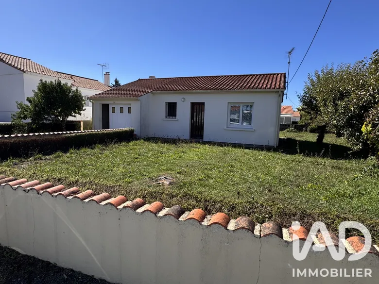 Maison 3 pièces 55 m² · à Coëx · 55 m² · 135 000 €