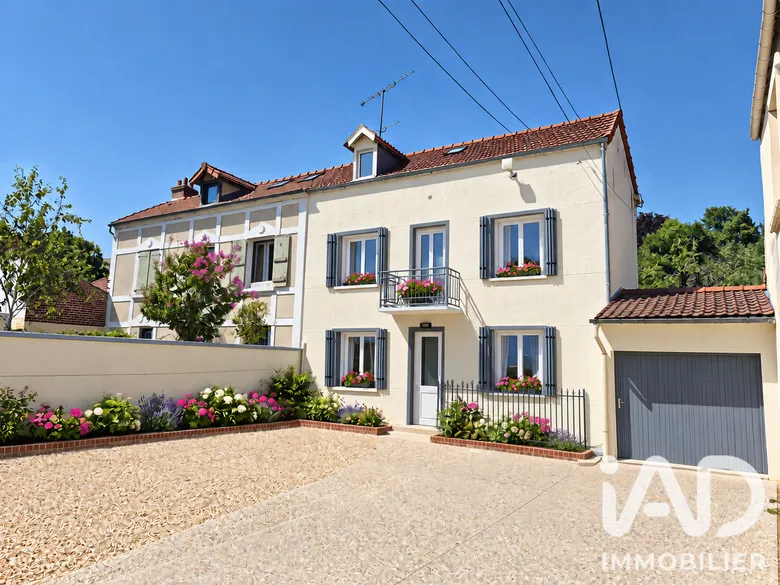 Maison 8 pièces 130 m² · à Conflans-Sainte-Honorine · 130 m² · 598 000 €