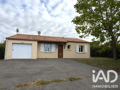 House in Terval (85120)