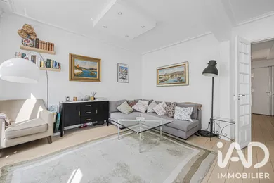 Appartement à Paris (75008)