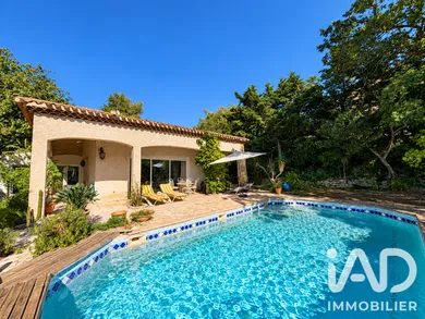 Maison à Hyères (83400)