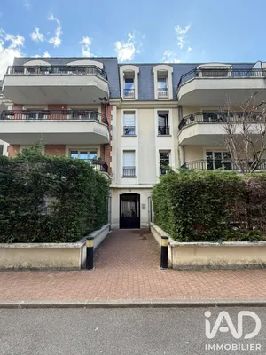 Appartement à Livry-Gargan (93190)