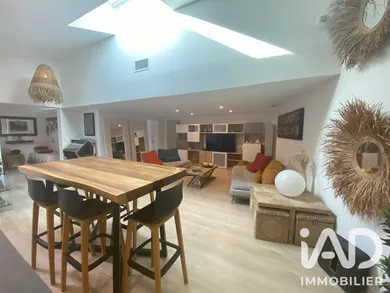 Apartment in Nîmes (30900)