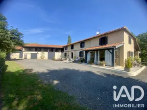Maison de campagne à Estampes (32170)
