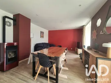 Maison à Vaivre-et-Montoille (70000)