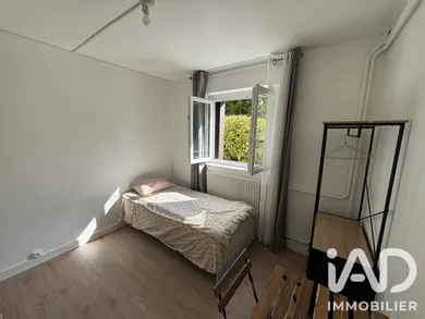 Studio à Palaiseau (91120)