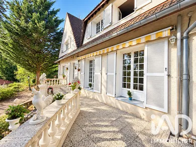 Demeure à Jouy-en-Josas (78350)