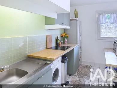 Appartement à Bordeaux (33200)