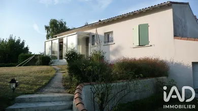 Pavillon à Saint-Georges-des-Coteaux (17810)
