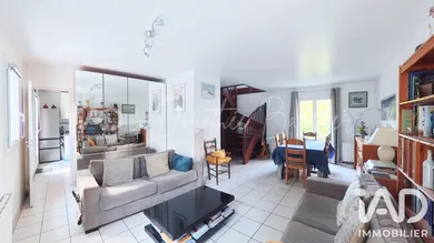 Maison à Champs-sur-Marne (77420)