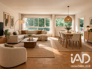 Apartment in Écouen (95440)