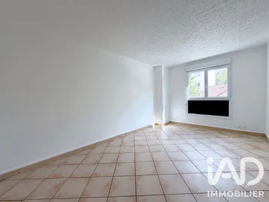 Appartement à L'Île-Saint-Denis (93450)