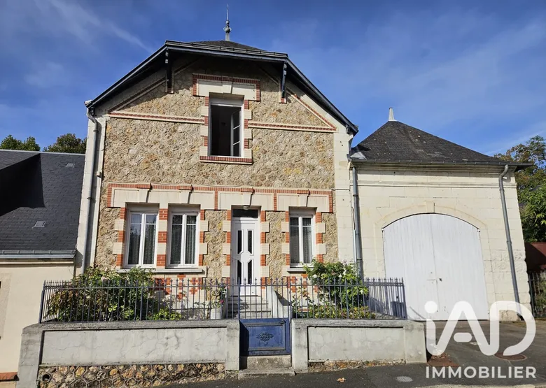 Maison 8 pièces 156 m² · à Montval-sur-Loir · 156 m² · 189 900 €